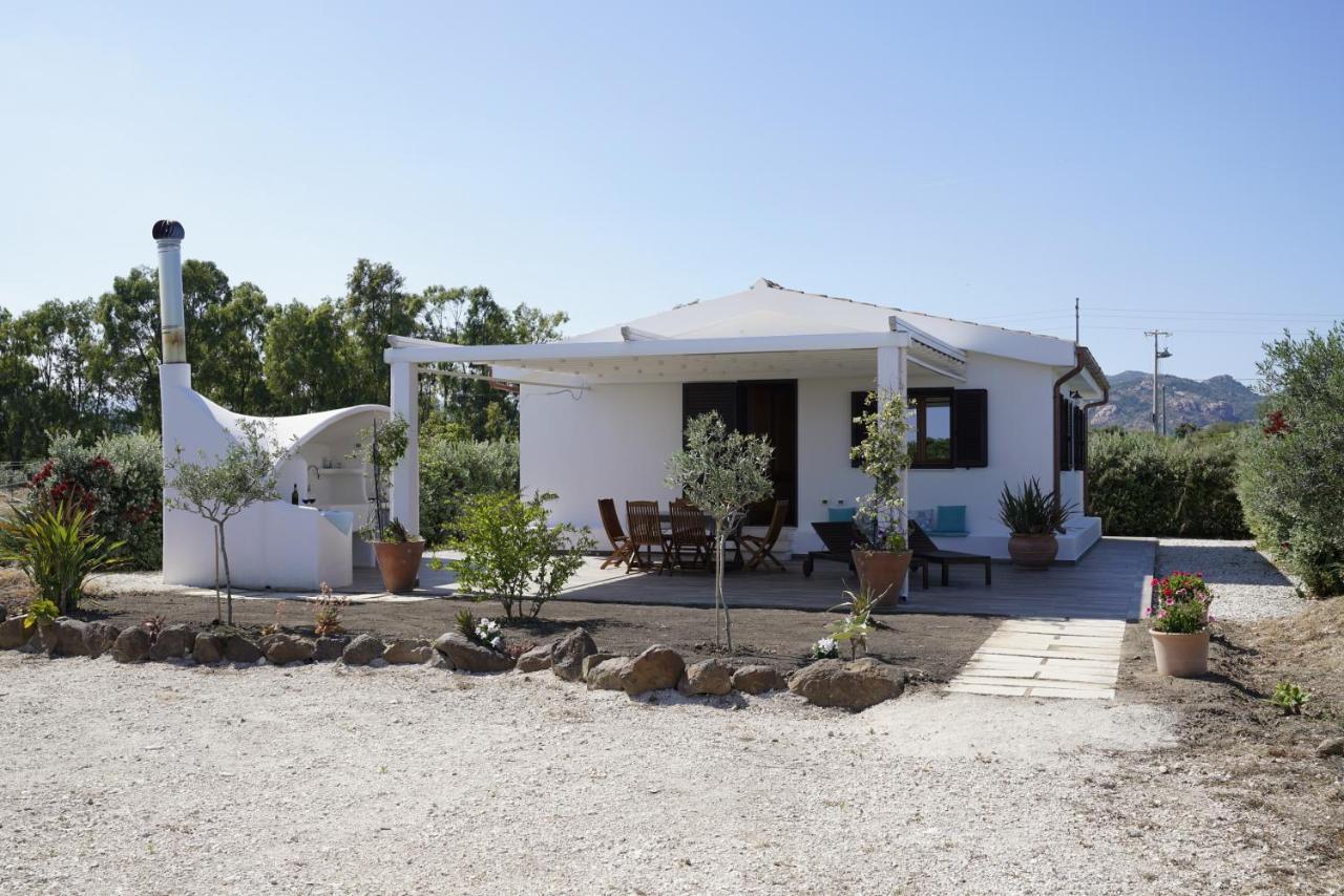 Villa Da Luciana Orosei Eksteriør billede