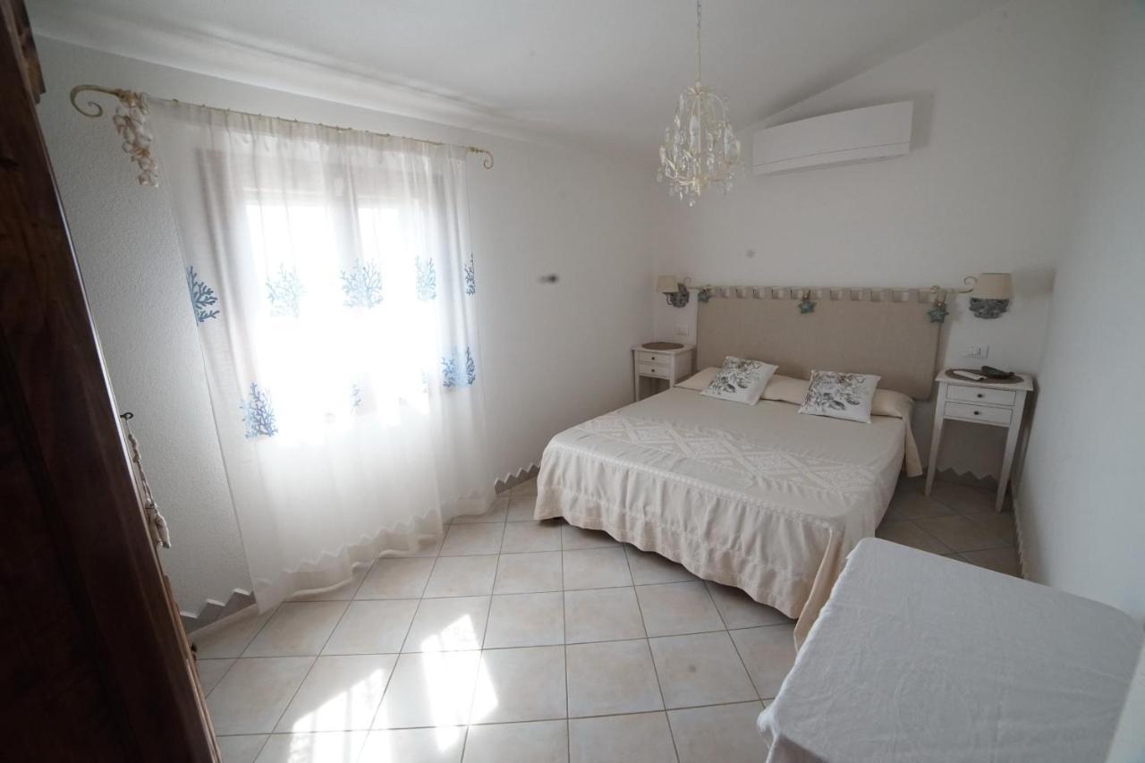 Villa Da Luciana Orosei Eksteriør billede